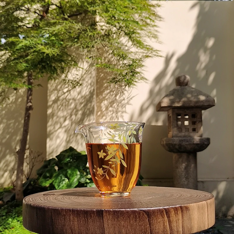 蕴金阁--大漆手绘花卉蝴蝶纹玻璃公道杯 耐热分茶器茶具 出汤利落