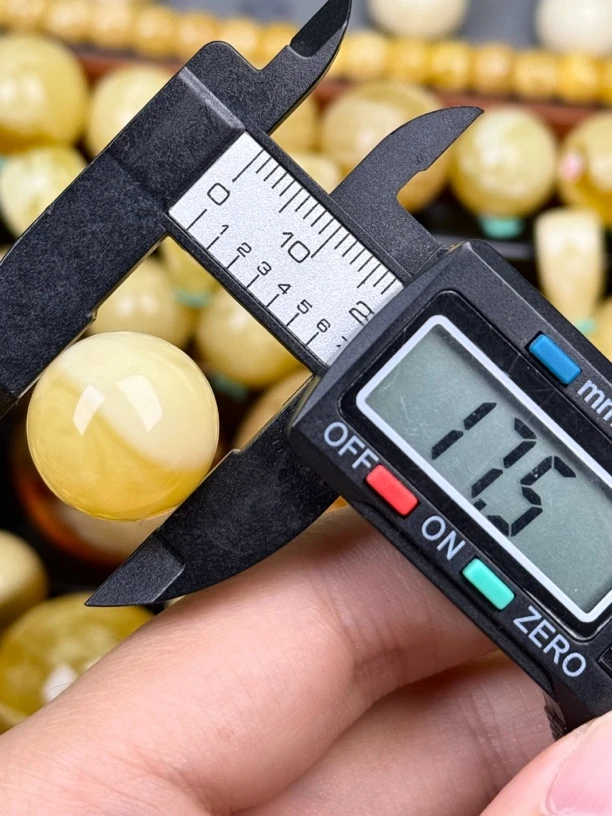 17.5mm俄料国矿一级料浓瓷白妖孽虎皮纹千层雪橘底金溶洞蜜蜡圆珠