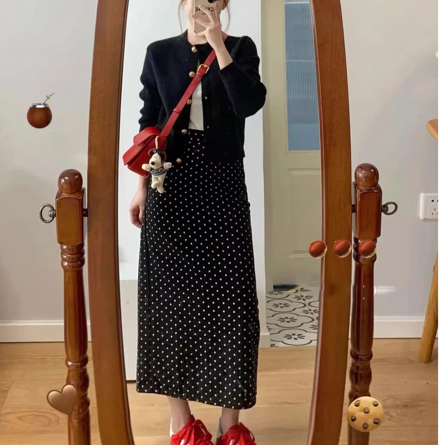 秋季穿搭套装2025新款女装小香风毛衣开衫波点半身裙两件套