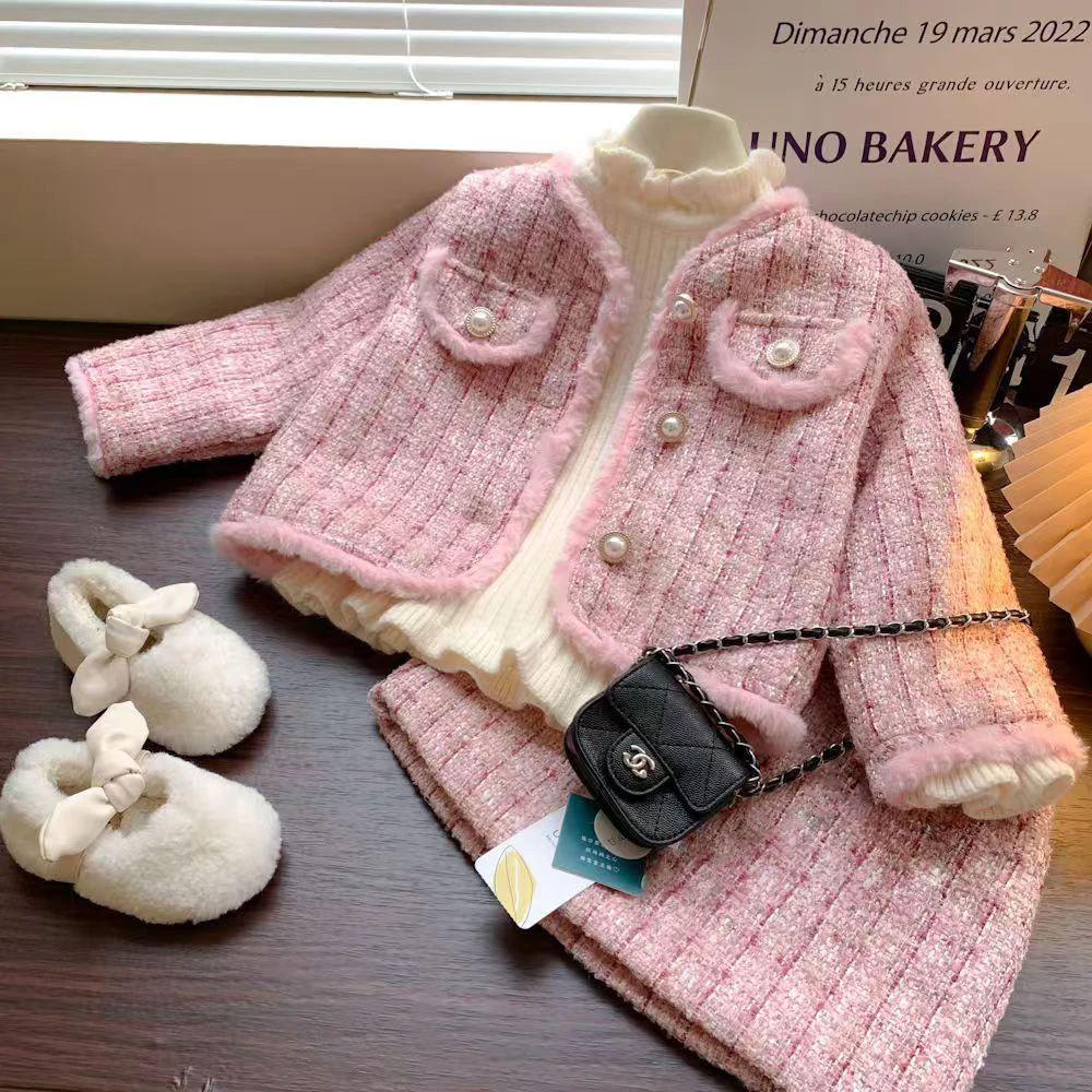 女童冬款夹棉套装2024新款宝宝小香风时尚过年年服两件套