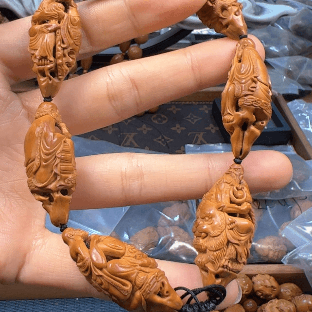 【闪购商品】橄榄核吊坠鹅**天