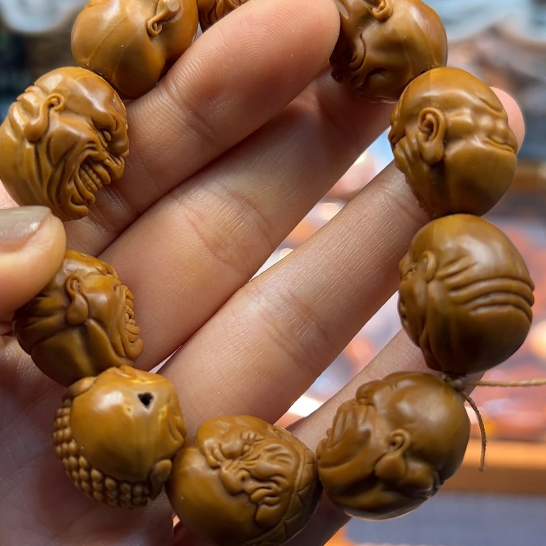 【闪购商品】橄榄核吊坠顾*