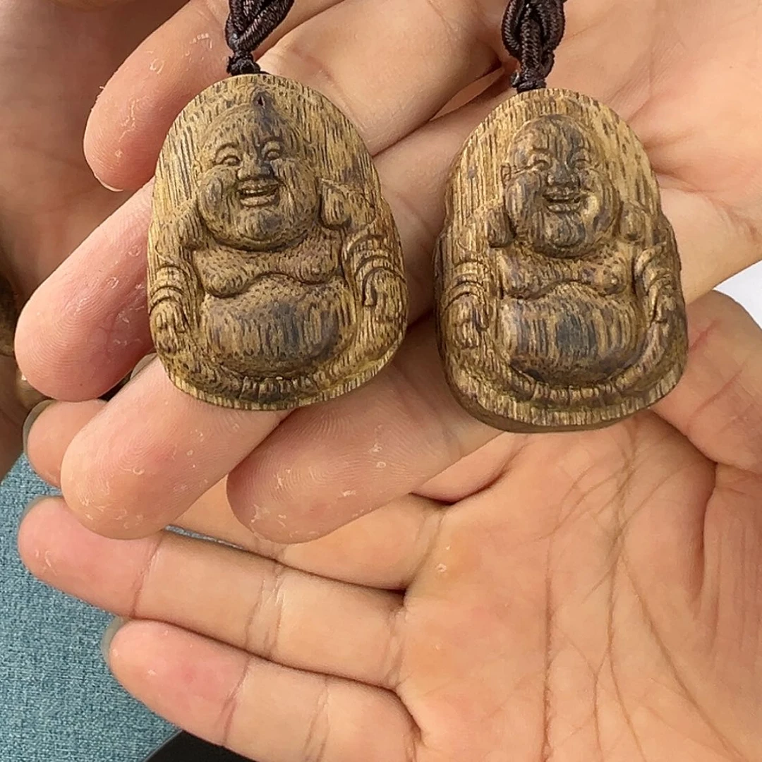 【闪购商品】沉香吊坠多样性发一条