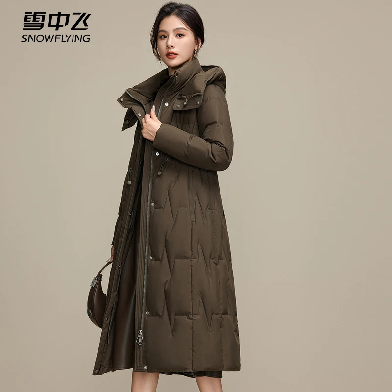 雪中飞2024冬季女新款羽绒服时尚简约纯色连帽长款外套86663