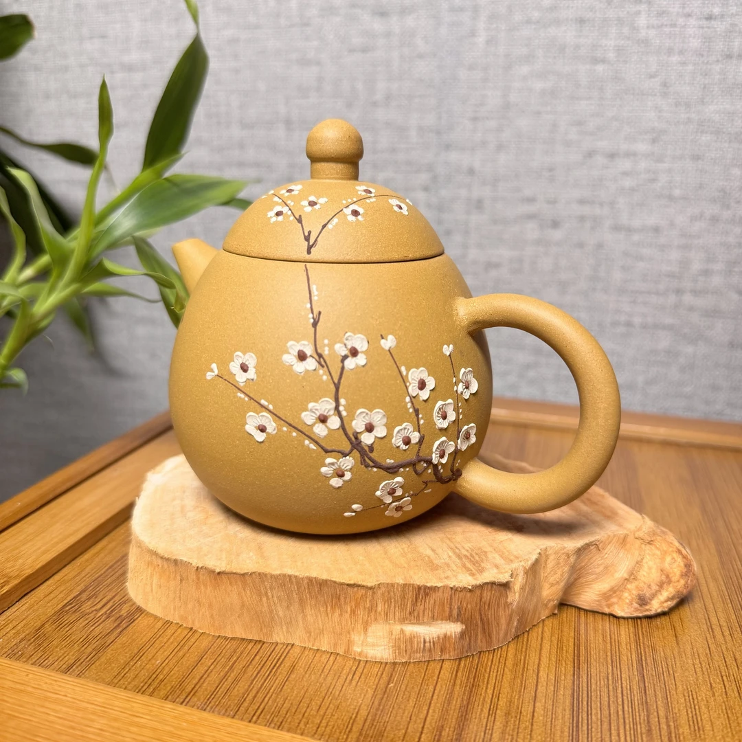 梅花龙蛋紫砂壶-黄金段泥-240CC