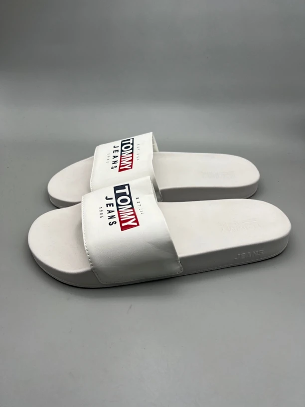 99新 TOMMY HILFIGER Tm 1034 白色字母款一字拖