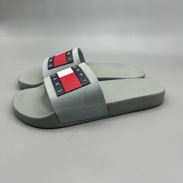 99新 TOMMY HILFIGER 男拖鞋 字母款 一片式
