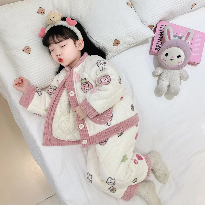 儿童珊瑚绒睡衣加厚款夹棉保暖冬季法兰绒女宝宝秋冬款儿童家居服