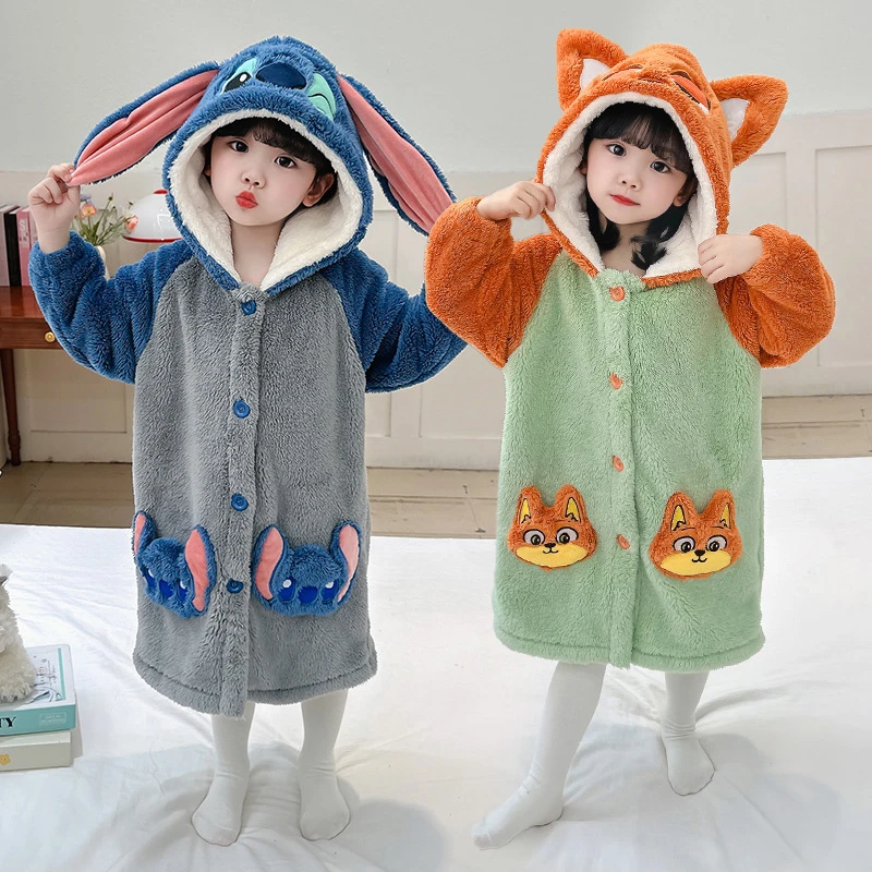 女童秋冬款法兰绒睡袍宝宝卡通连帽浴袍儿童冬季加厚珊瑚绒睡衣