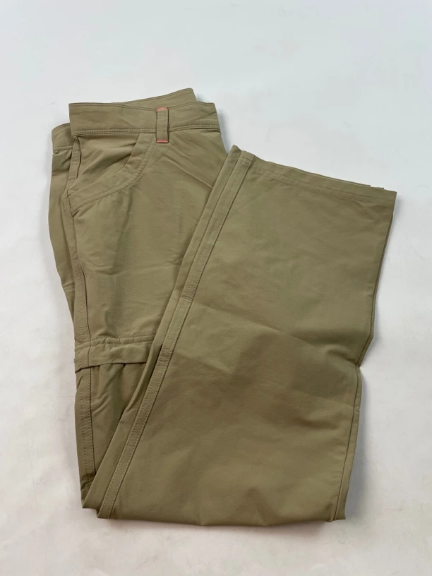 K062卡其色儿童时尚休闲裤，裤腿可拆卸