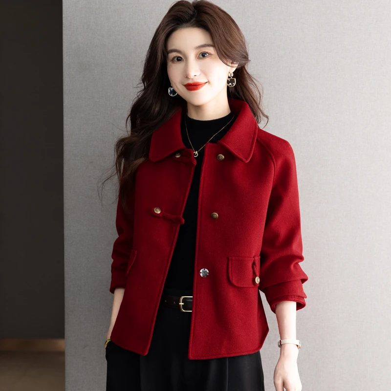 新中式盘扣短款本命年外套女春季新款超好看减龄妈妈红色呢子大衣