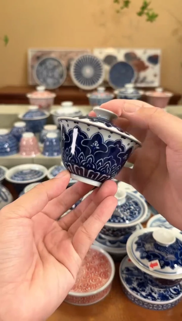 【闪购商品】瓷杯青花曼陀罗盖碗【微瑕276】