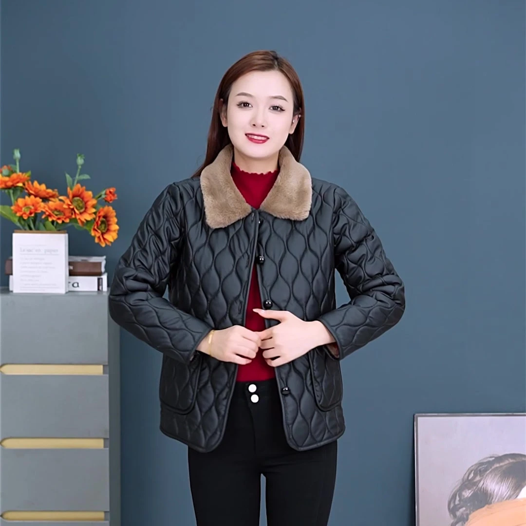 2023新款妈妈装冬装加绒女外套冬款外套短款修身轻薄加厚百搭百搭