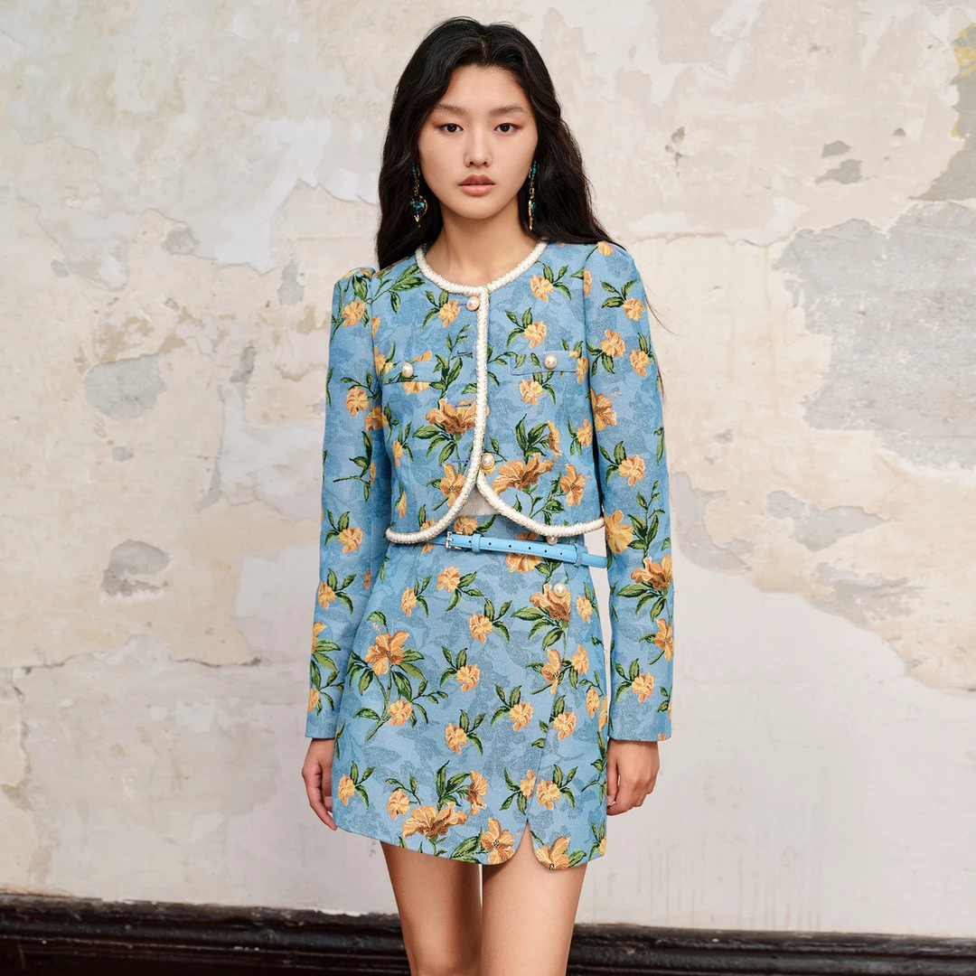 MAXRIENY欧式复古扶桑花提花外套女蕾丝吊带内搭