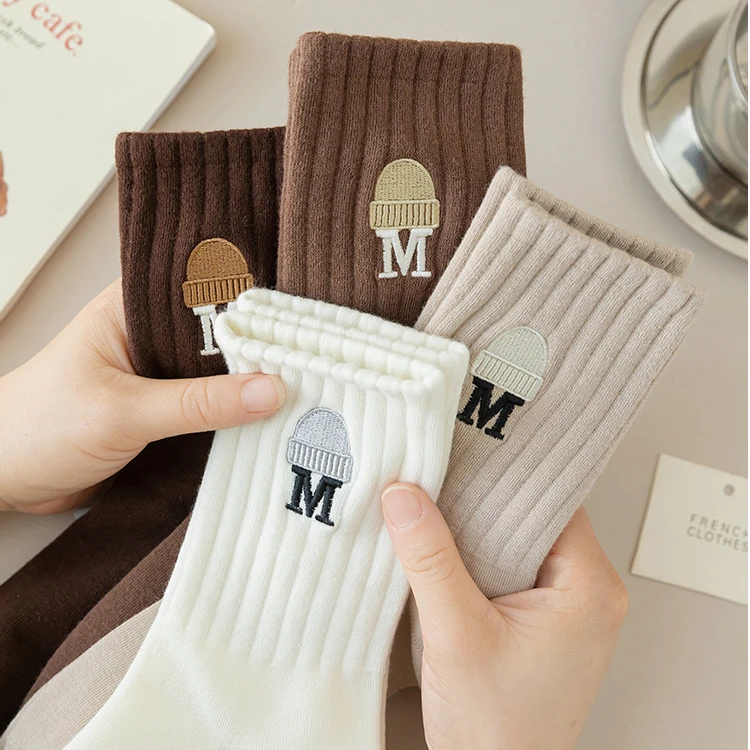 袜子女中筒秋冬款全棉吸汗配鲨鱼裤刺绣运动长袜高颜值ins潮袜子
