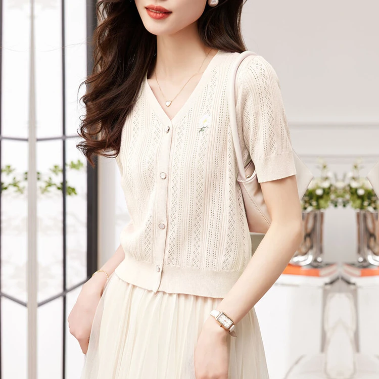 苏醒的乐园针织衫女夏季百搭SXZZS23047刺绣花短袖小开衫+半裙