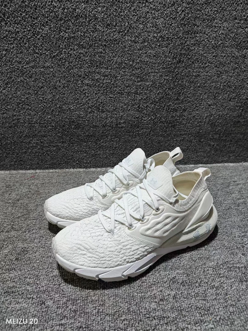 二手40码 安德玛Under Armour Hovr Phantom 2 跑鞋