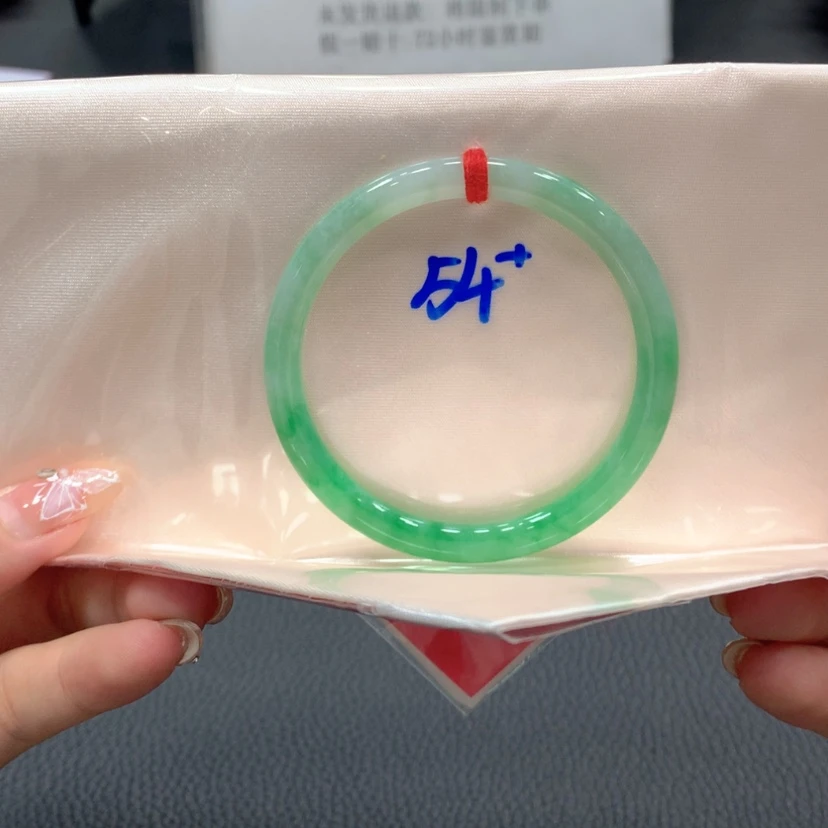 【闪购商品】翡翠手镯未镶嵌翡翠