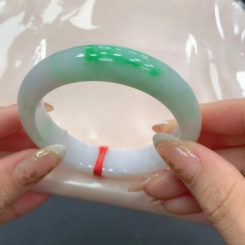 【闪购商品】翡翠手镯未镶嵌翡翠