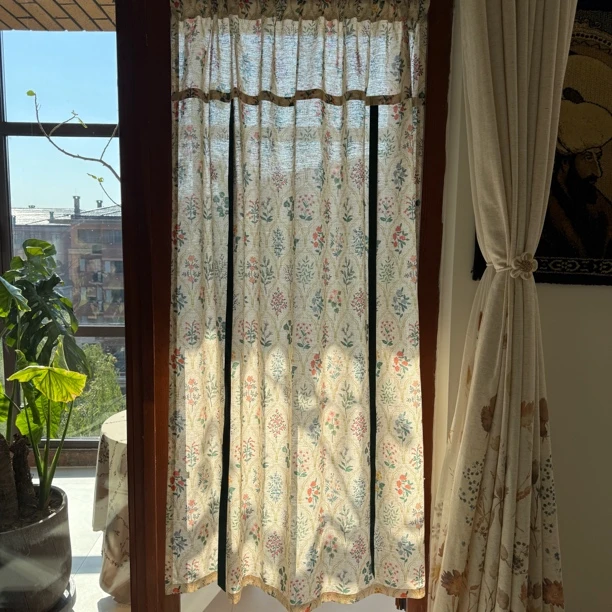 《百草园·美丽花园》亚麻印花布罗马帘（宽130高180 ±5cm）