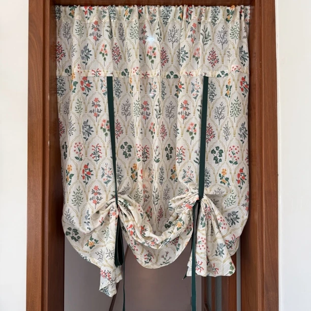 样品《百草园·美丽花园》亚麻印花纱纱罗马帘（宽130高180）