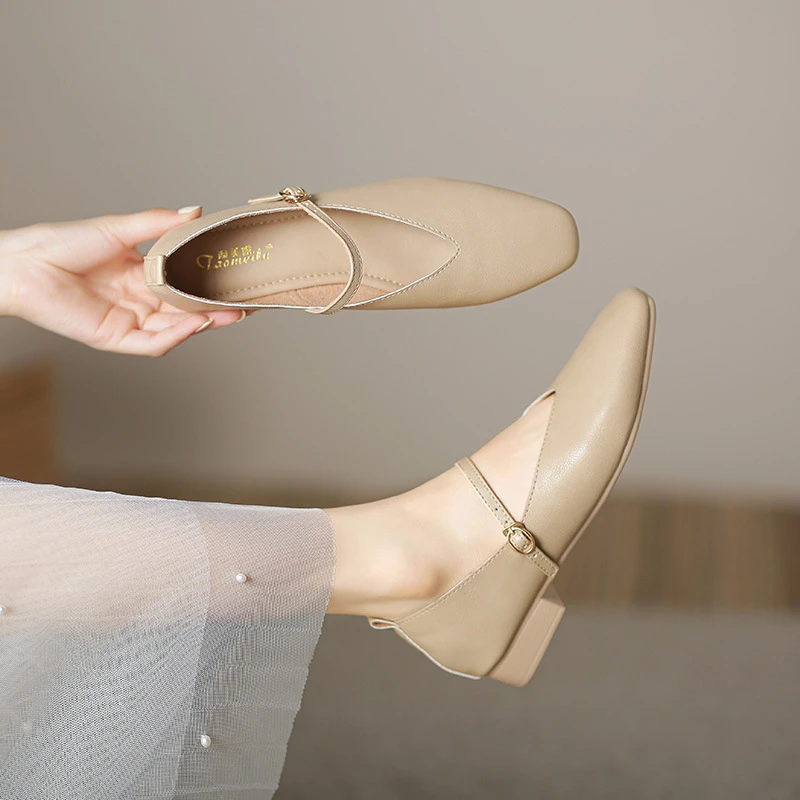 真皮大码41-43单鞋女2025年春新款复古浅口低跟方头软皮玛丽珍鞋