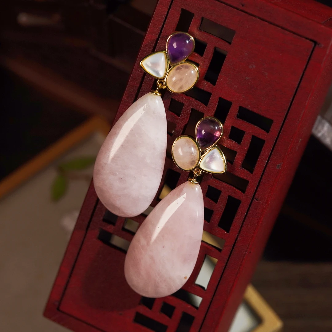 【宝陀明月】粉水晶水滴花花耳钉