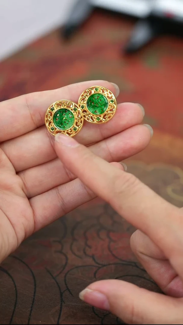 【闪购商品】翡翠耳钉银S925镶嵌福字