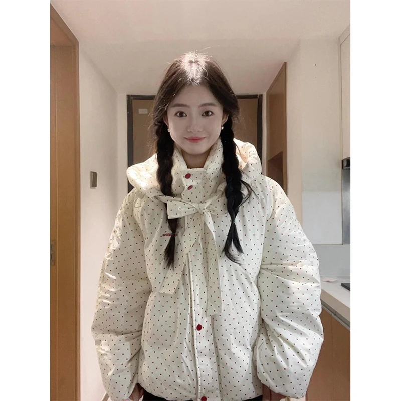 韩版波点宽松加厚短款面包服棉衣女2024冬季新款柔软连帽棉服外套