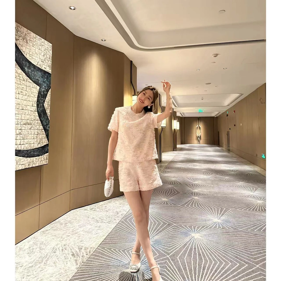W·HAHA【回馈价】【月落星河】小香风轻奢亮片休闲夏季套装 5137