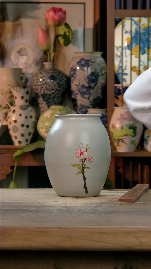 【闪购商品】瓶景德镇创意纯手工手绘精品花瓶