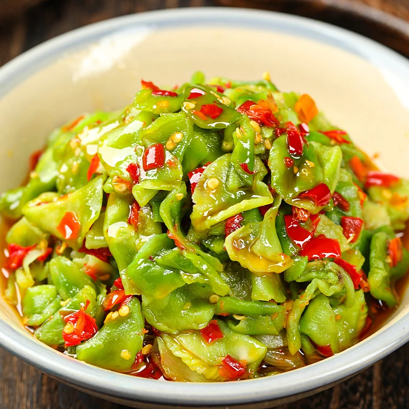 味婆娘微辣中辣莴笋瓶装即食家常下饭菜家用味咸菜拌饭拌面拌馒头