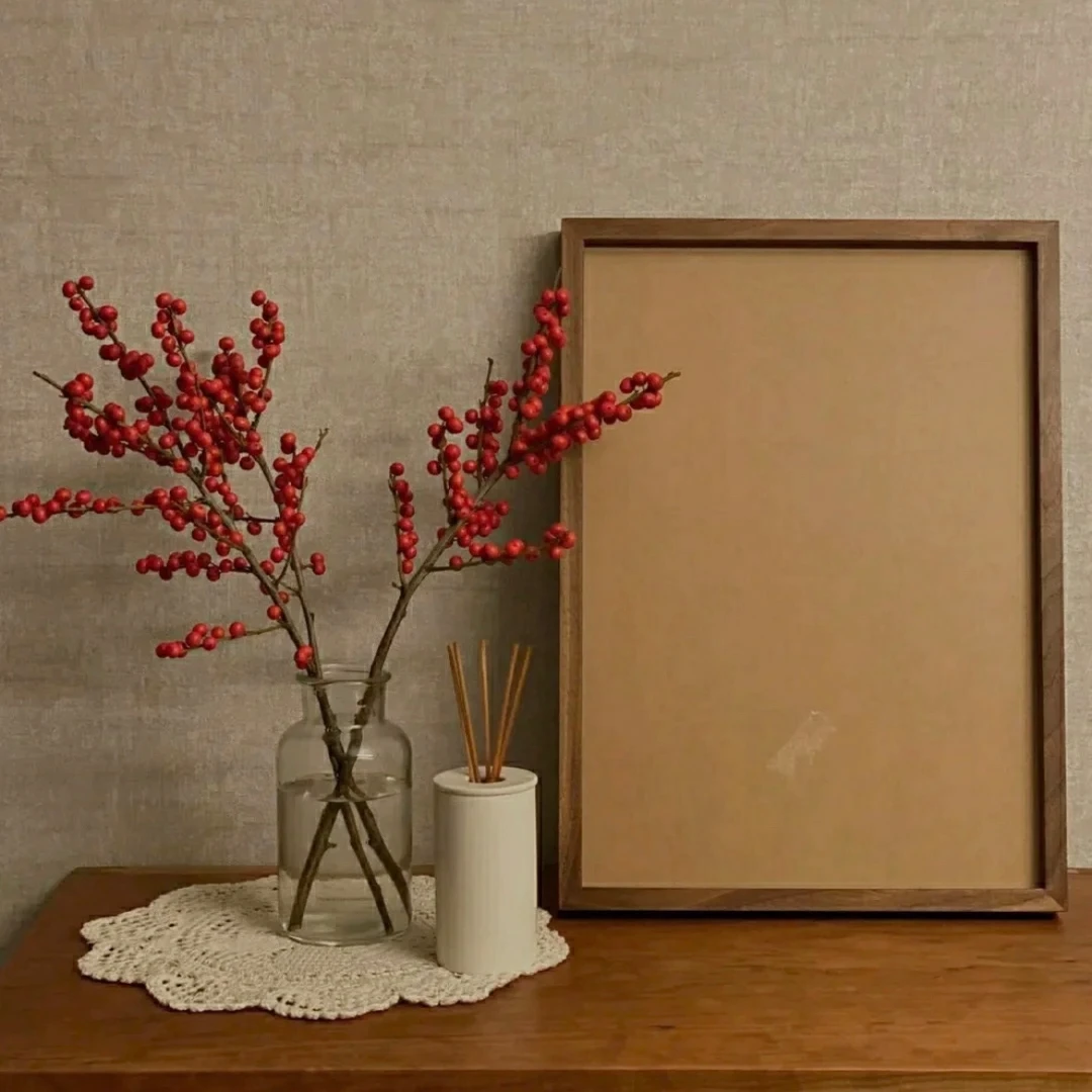 北美冬青鲜切花送玻璃瓶美观冬季好养年宵高档花卉送礼好物