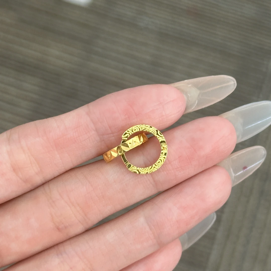 足金999 亮面车花耳扣