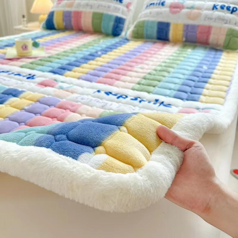 2025新款牛奶绒夹棉床褥床垫家用宿舍防滑保暖透气