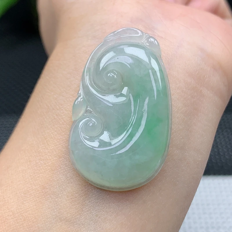 天然缅甸翡翠A货冰润如意吊坠玉石挂件