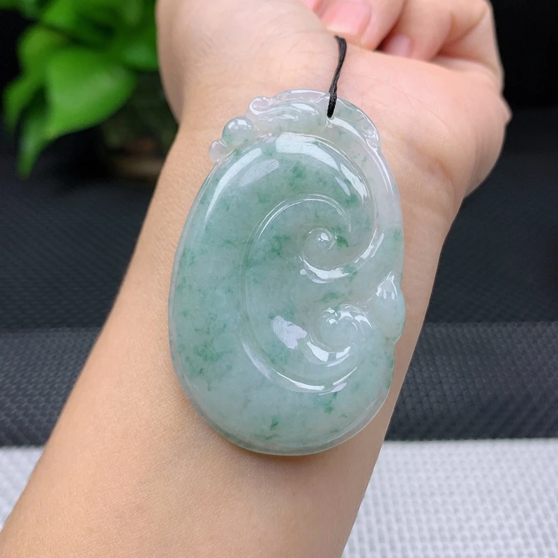 天然缅甸翡翠A货冰飘花如意吊坠玉石玉坠