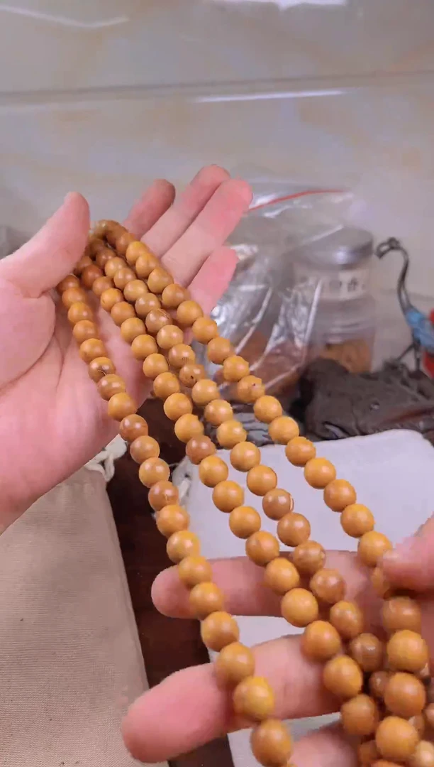 【闪购商品】檀香木其他迈索尔1.0*108黄肉瑕疵多样性发其一