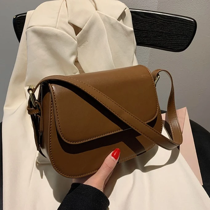 高级简约时尚包包女超好看可单肩斜挎包包袋腋下包包女包韩版百搭