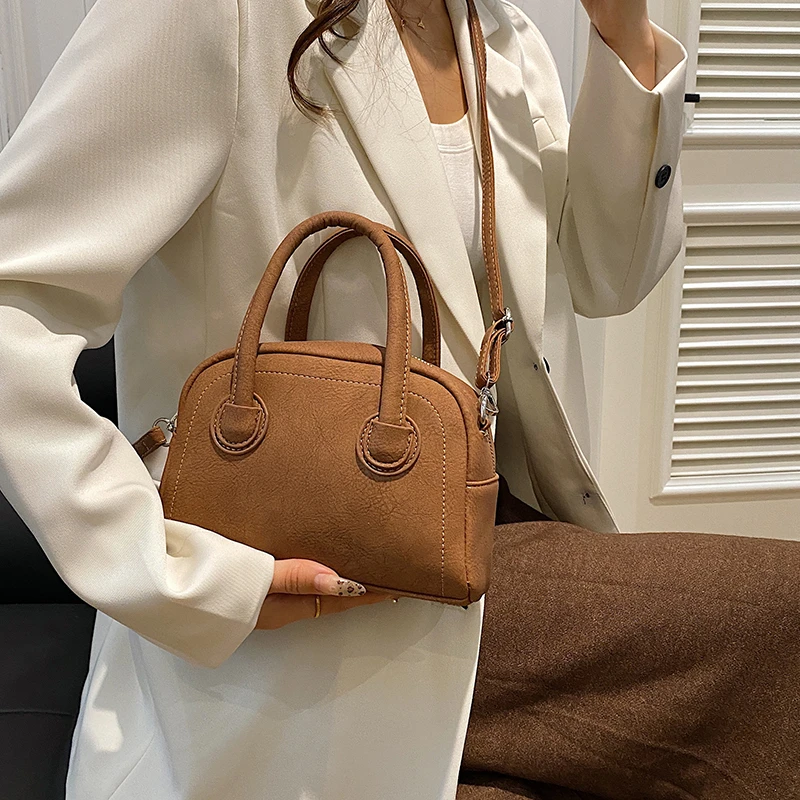 韩系小众保龄球包包女2024新款秋冬复古时尚手提包百搭休闲斜挎包