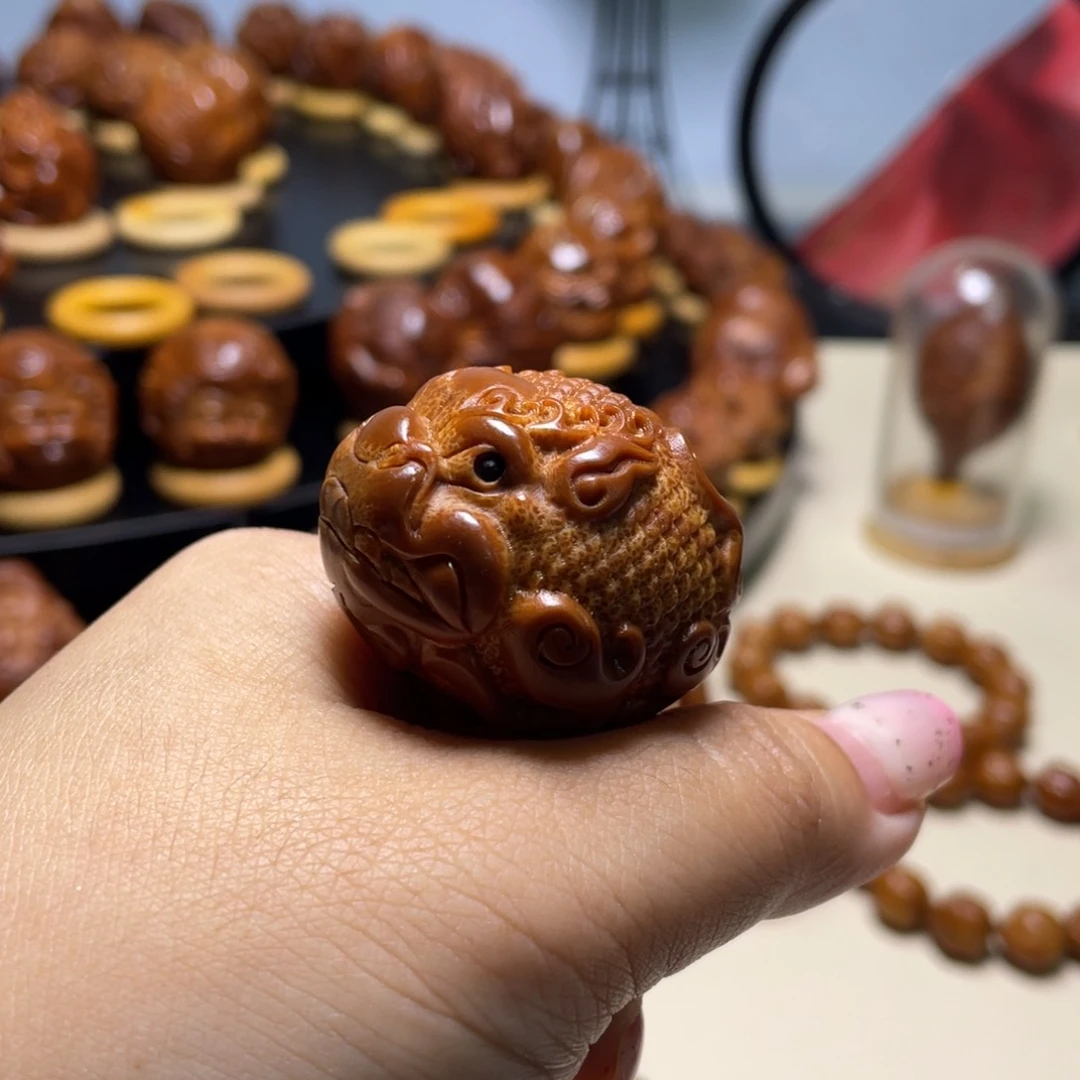 橄榄核吊坠老*祥云貔貅链子一套偏远不包邮