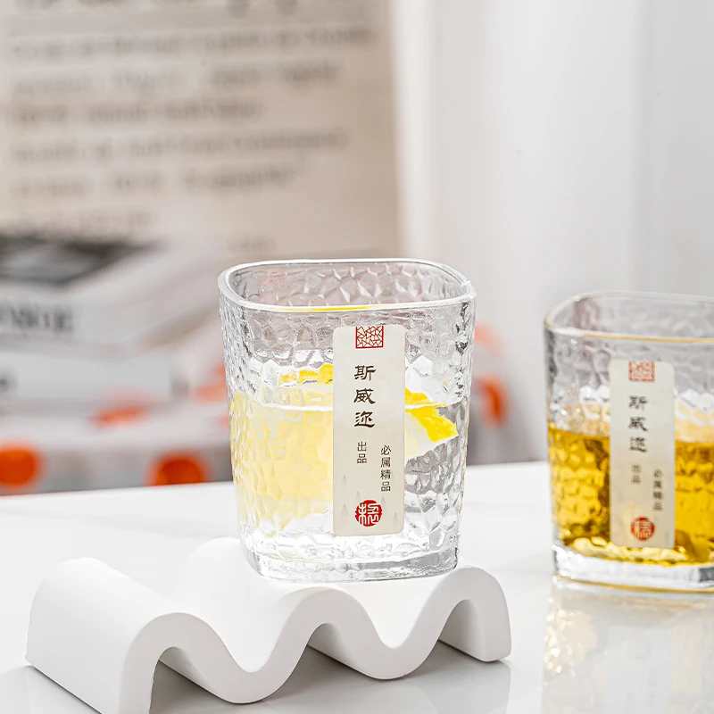 【优选好物】家用轻奢高白透明网红玻璃四方杯锤纹水杯