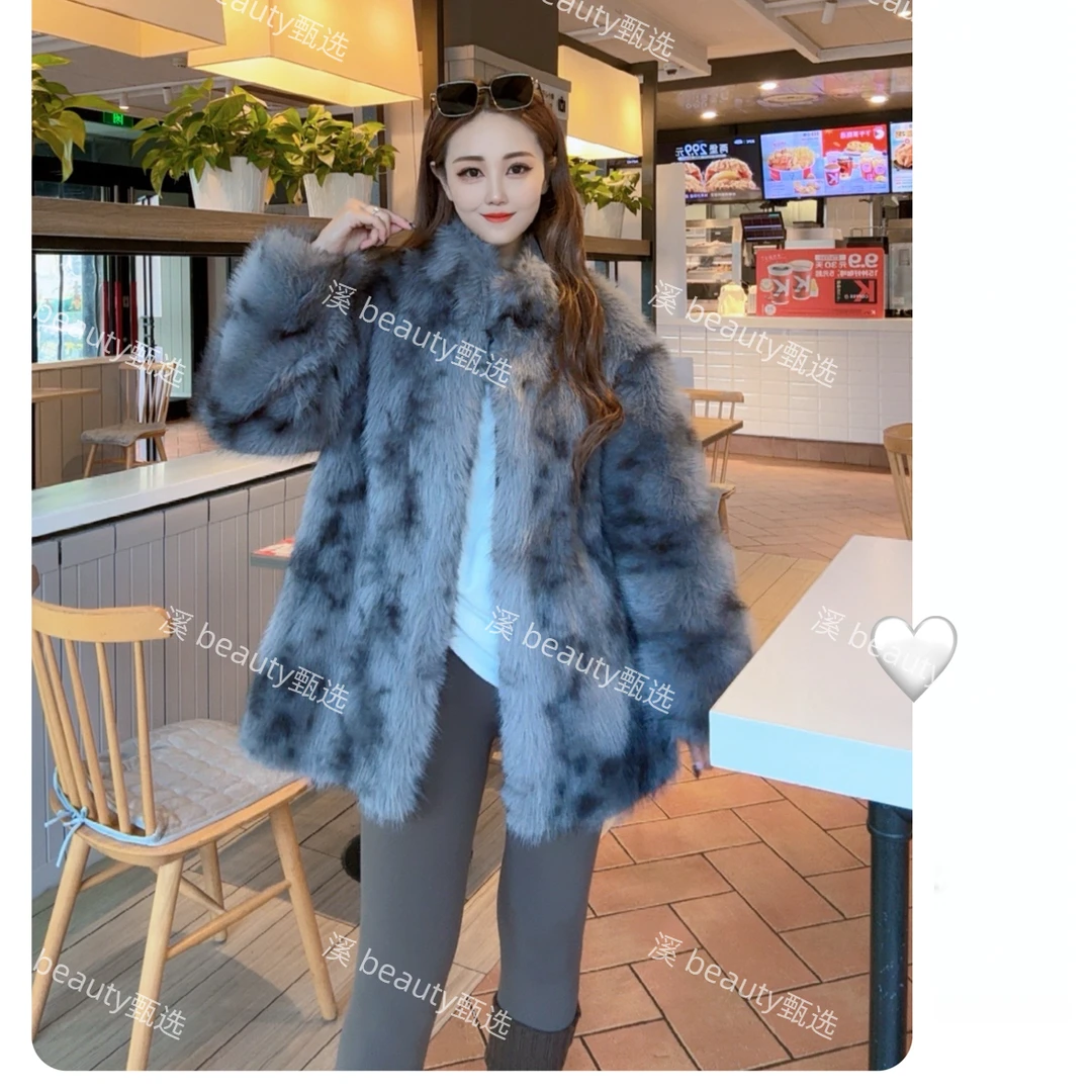 88680  魅力时尚 冰岛狐 气质轻奢感拉满秋冬女装外套