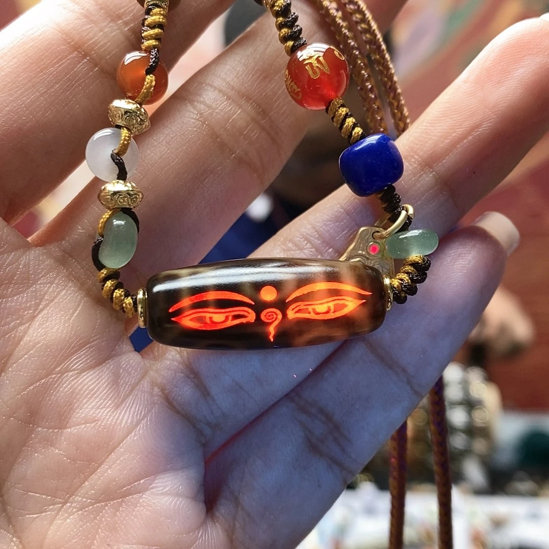 玛瑙/玉髓颈饰合金