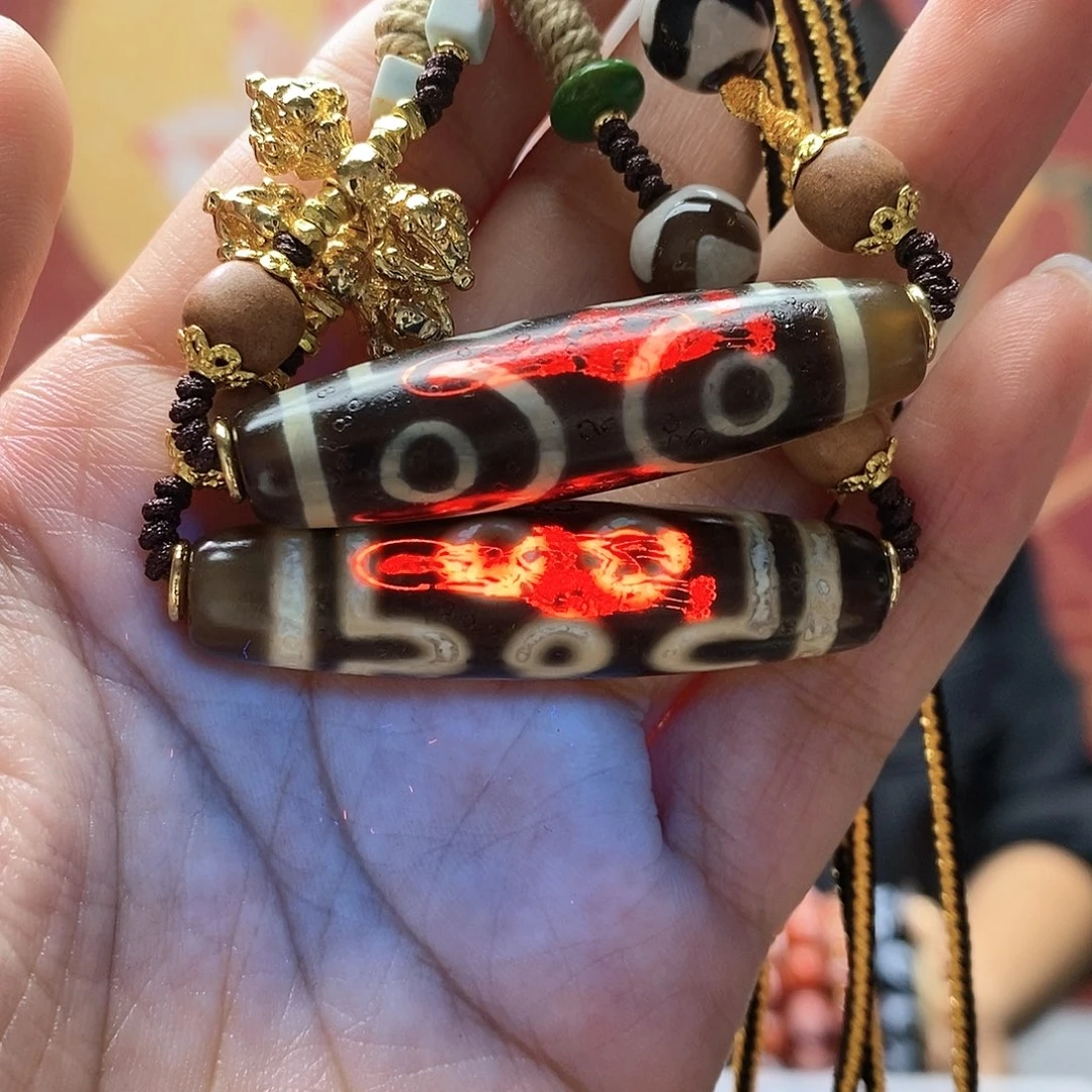 玛瑙/玉髓颈饰合金