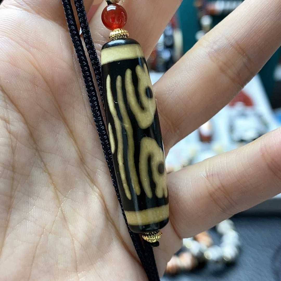 玛瑙/玉髓颈饰合金