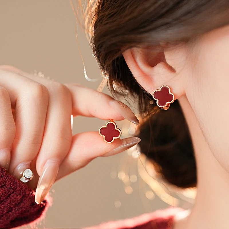 铜合金亚克力耳饰 复古红色耳扣小巧精致耳饰高级感菱形花朵耳环