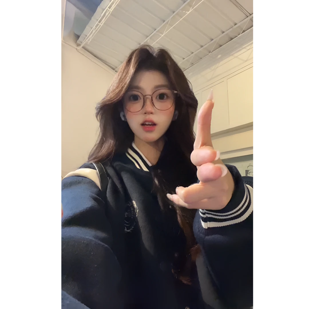 恩霖nono撞色学院风棒球服外套2024秋冬新款刺绣叠穿夹克开衫上衣