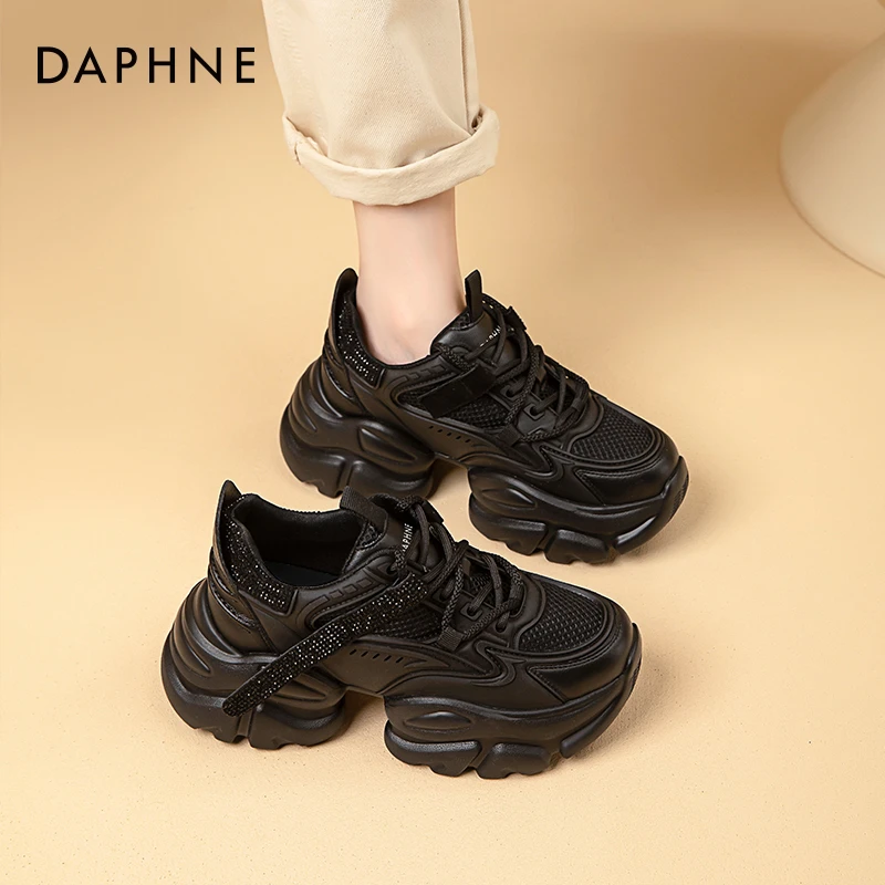 达芙妮黑色老爹鞋女2025春季百搭显脚小女鞋子厚底休闲运动鞋