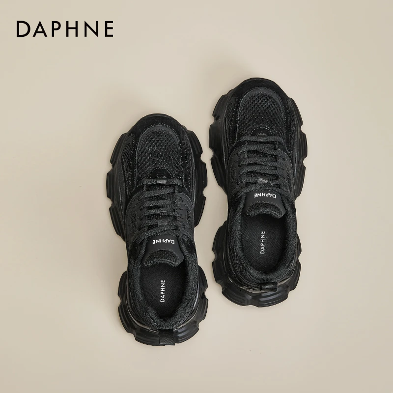 达芙妮黑色老爹鞋女2025春季黑武士运动鞋厚底增高户外登山鞋